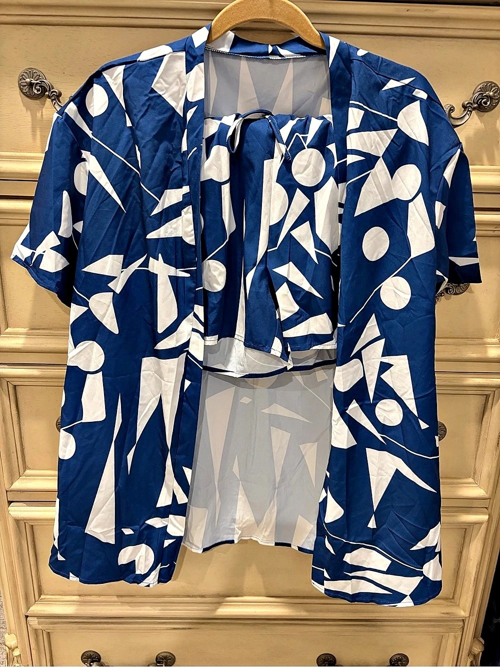 Blue & White Geometric 2 piece Shorts Set NWOT